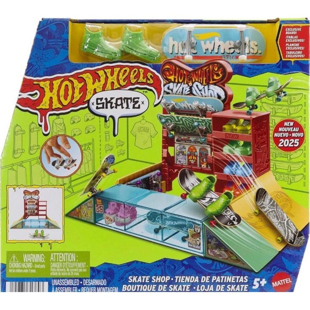 Hot Wheels  Skate Shop with Exclusive Skateboard